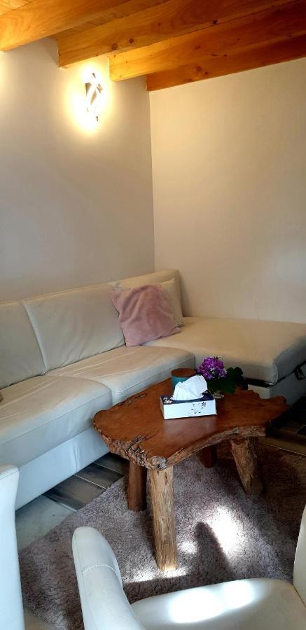 L'Huile Et L'Eau Apartman Antraigues Kültér fotó